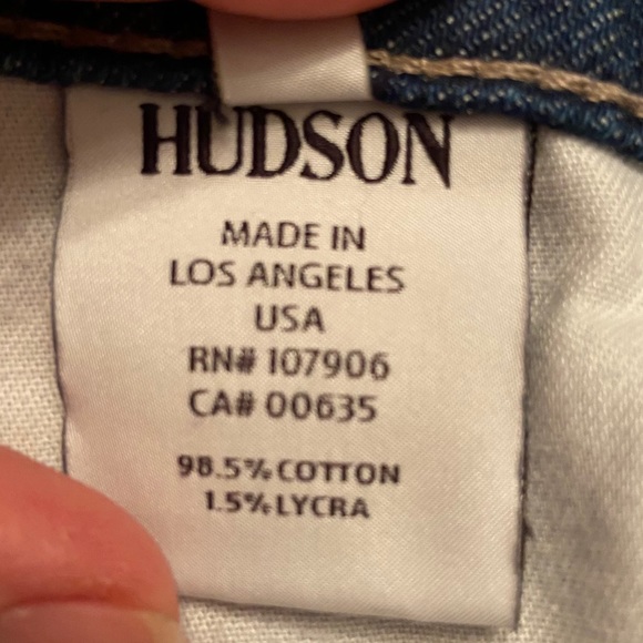 Hudson Premium Low Rise Bootcut Jeans. Size 25. 30 in inseam & Made in the USA. - Picture 4 of 10